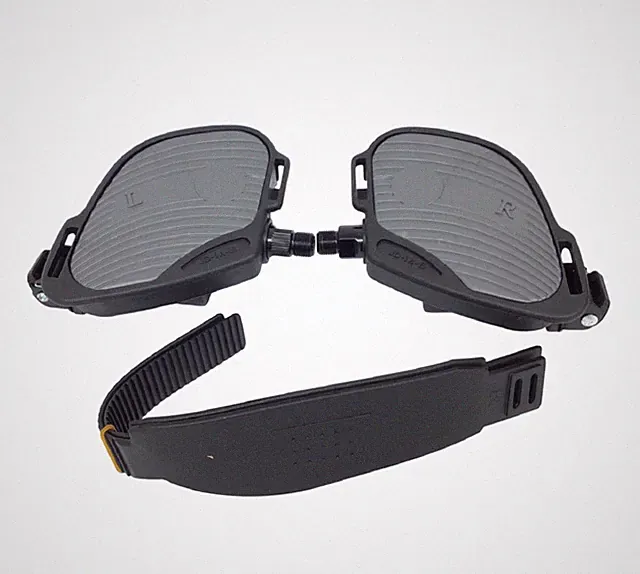 Epic NordicTrack Proform Reebok Recumbent Bike Left Pedal with Strap 376162